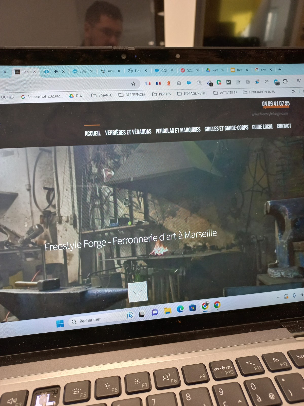 idée déco pour une boutique de vêtement à Plan de campagne