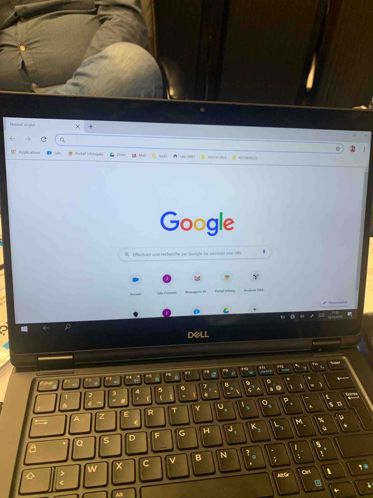 Décoration chambre objet design braderie Marseille centre