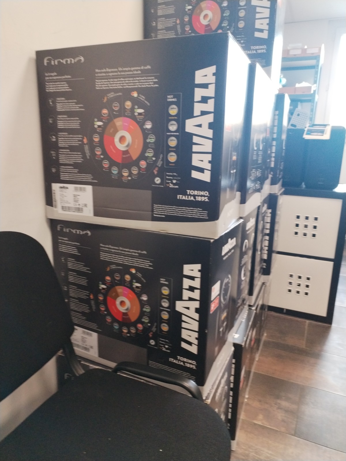 Home staging séjour meubles design à Avignon