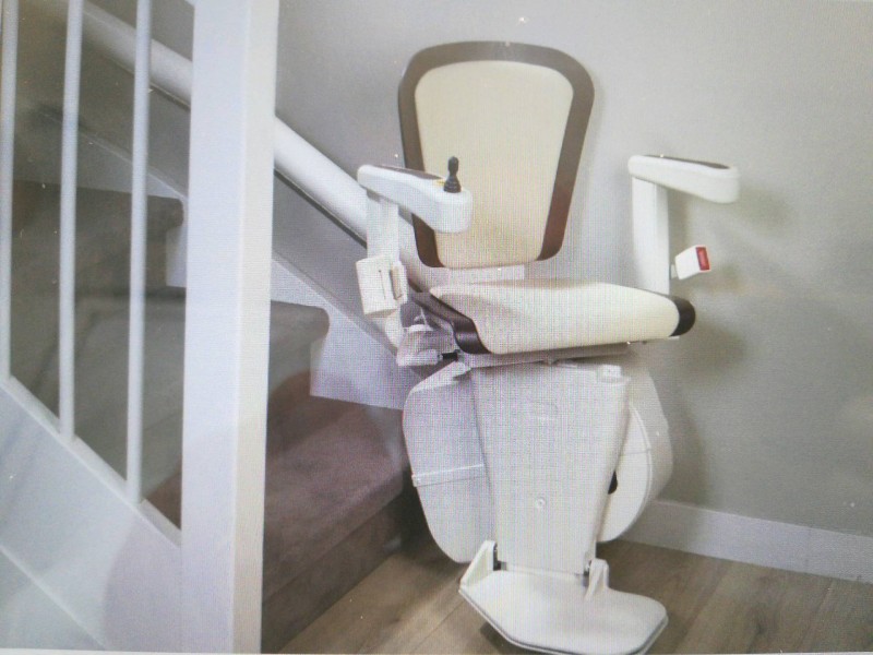 Installation un monte-escalier pour personne à mobilité réduite sur Montpellier dans le 34