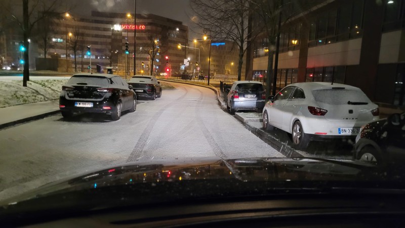 vente d'une villa de luxe avec grand domaine et jardin paysager plus piscine à Marseille roucas Blanc 13007