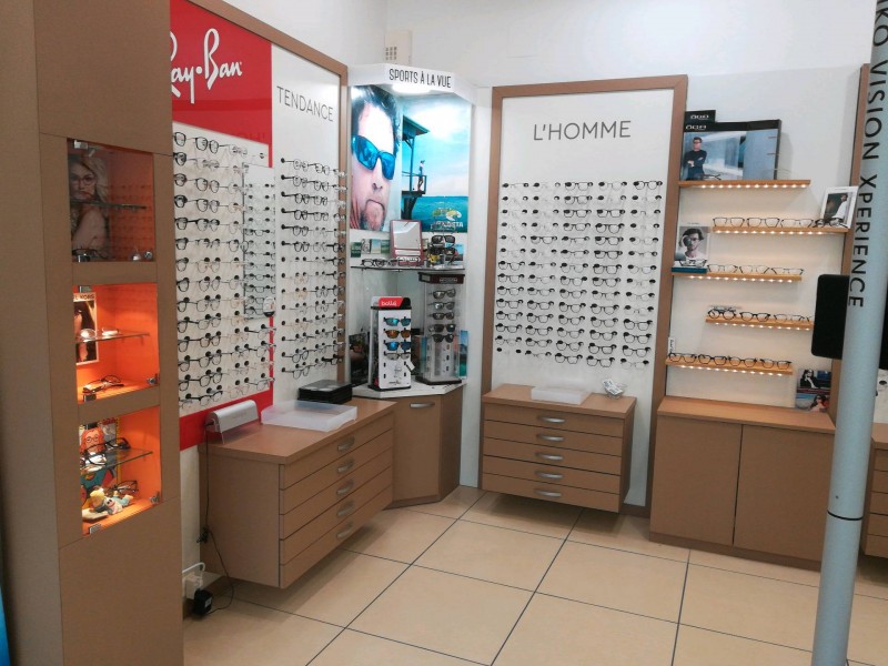 Où acheter des lunettes monture femme toute marque sur gallician près de Saint-Gilles