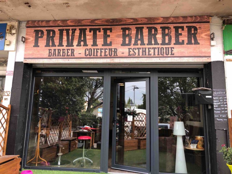 Coiffeur et Barbier Homme uniquement aux Pennes Mirabeau proche d’Aix en Provence. Private Baber