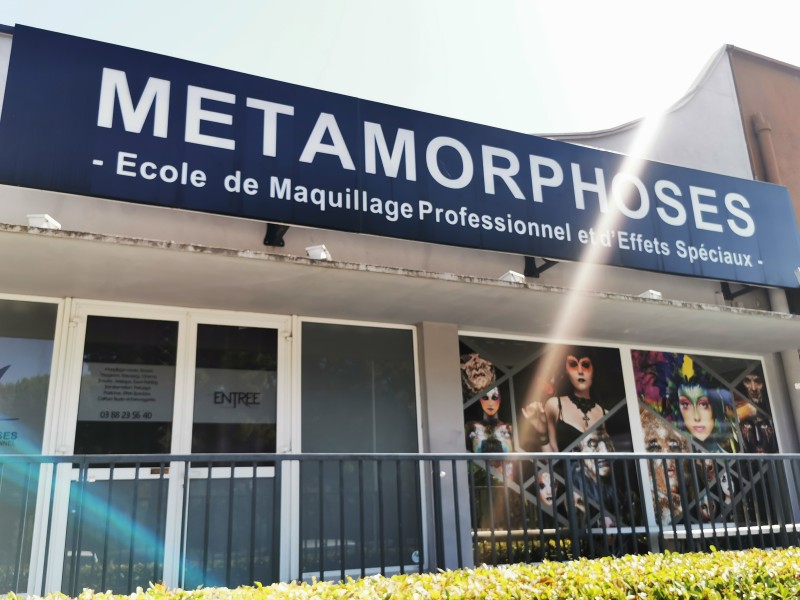 trouver un centre de formation pour apprendre le maquillage professionnel des arts de la scène, du cinéma et du spectacle sur Montpellier dans l'Hérault et proche de Nîmes