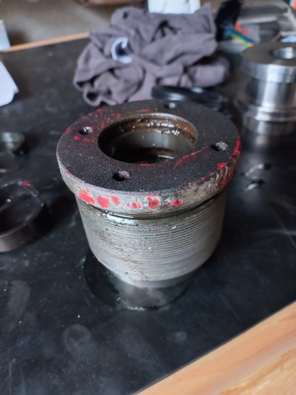 trouver un fournisseur pour nettoyer des canalisations avec un flexible d'hydrocurage proche Béziers dans l'Hérault