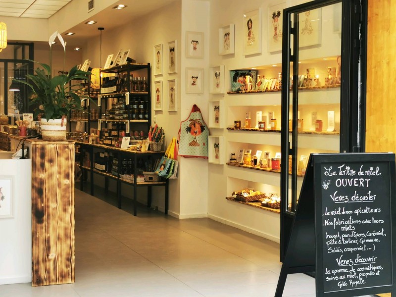 Trouver un producteur et un magasin spécialisé dans le miel les cosmétiques au miel proche de Montpellier ou Sète