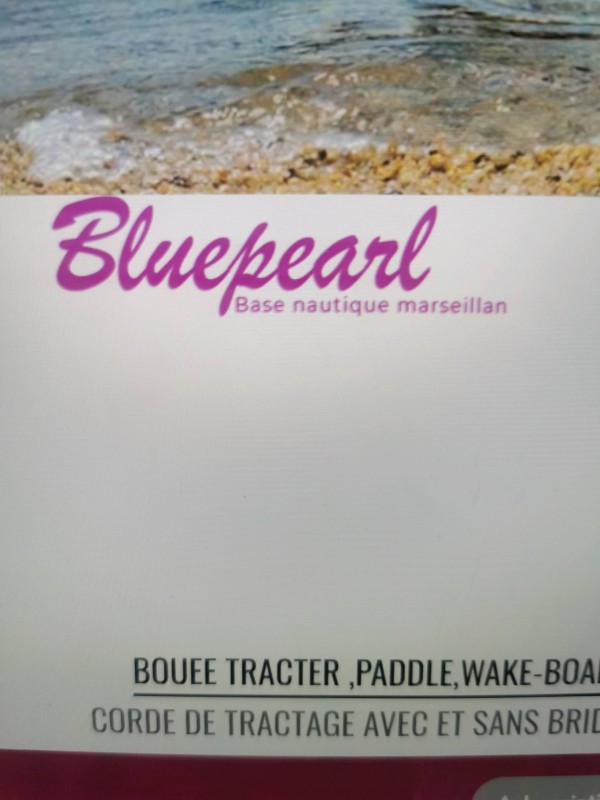 Location de bateau sans permis pour un enterrement de vie de jeune fille à Marseillan