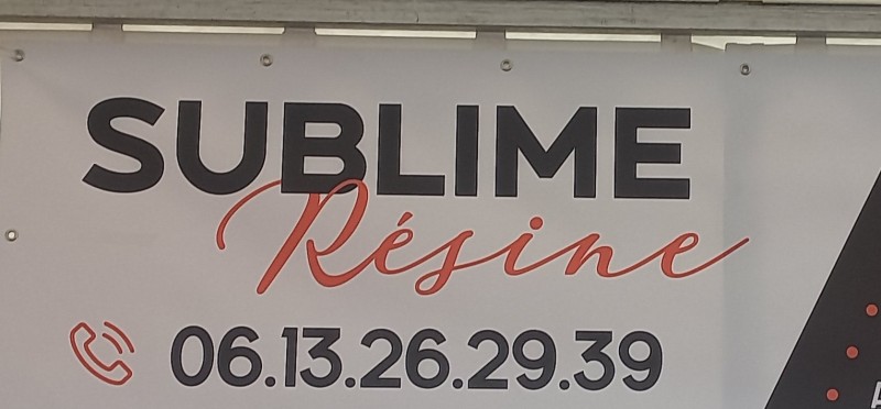 rénovation d'une ancienne allée en pavés autobloquants par un revêtement de type résine micro absorbante pour une villa de Uzès proche de Remoulins