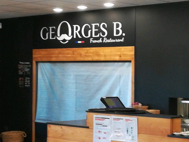 Où trouver un restaurant pour organiser son repas d'affaires ou d'entreprise de fin d'année sur Nîmes à côté du centre-ville