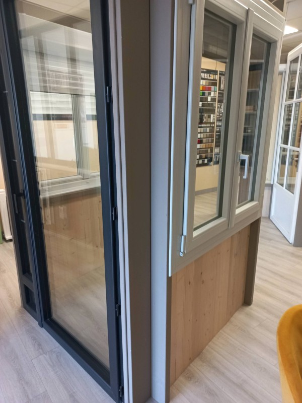  Installation et pose d'un portail battant de vantaux aluminium motorisé Sernhac  Deux Remoulins