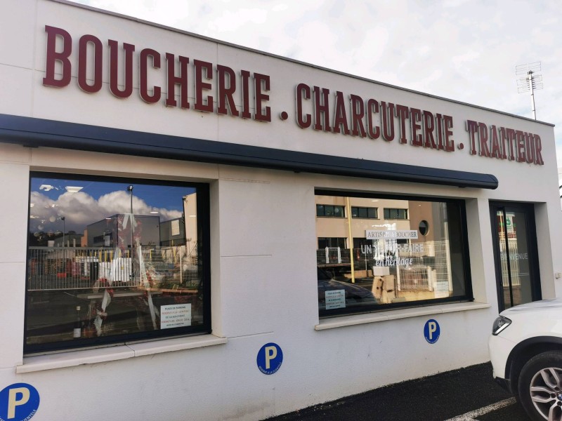Où trouver une boucherie traiteur charcuterie volaille sur Thézan-lès-Béziers proche de Béziers dans l'Hérault