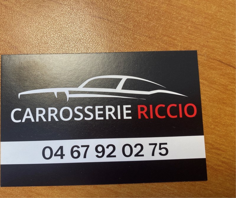  Réalisation d’une peinture complète complète d’une Ford mustang 1967 à Montpellier dans l’ Hérault 