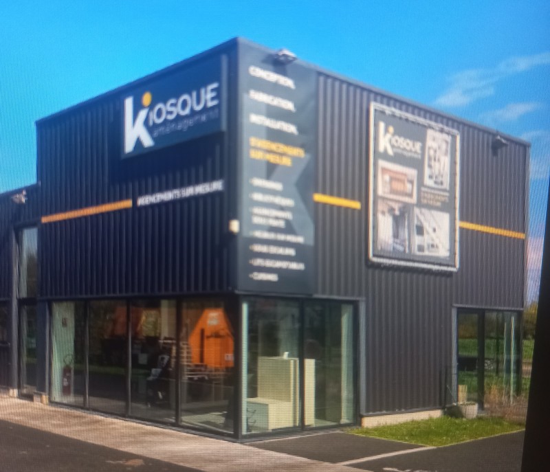 poser installation d'un dressing sur mesure dans chambre parentale à Seclin à côté de Lille