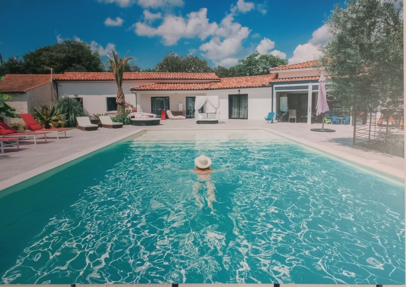 installation d'une piscine à fond plat 8 par 4 sur Alès proche de Nîmes