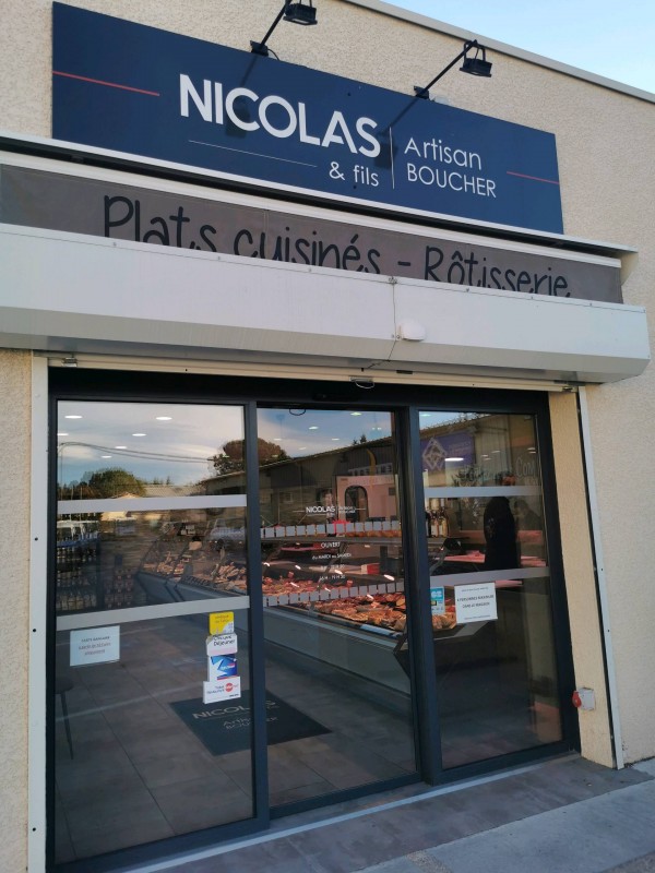 Côte de bœuf limousine pour grillades et barbecue tu as congéniès proche de Nîmes