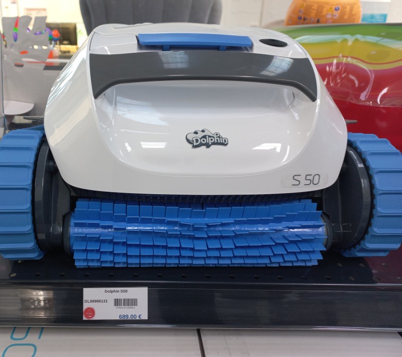 magasin de vente d'accessoires de piscine pour robot dolphin s50 à Nîmes proche d'Arles