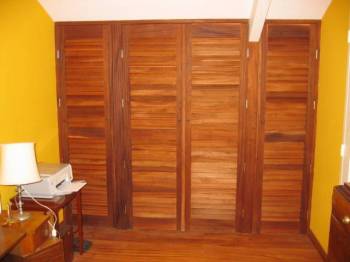 exemple d'aménagement de dressing