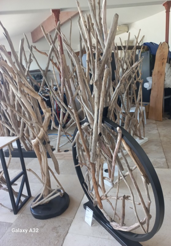 magasin et créateur de meubles en bois flotté design sur Paris proche de Versaille