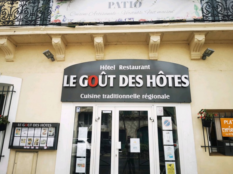 Trouver un hôtel restaurant avec la cuisine traditionnelle et régionale dans le centre ville de Frontignan proche de sète dans l'Hérault