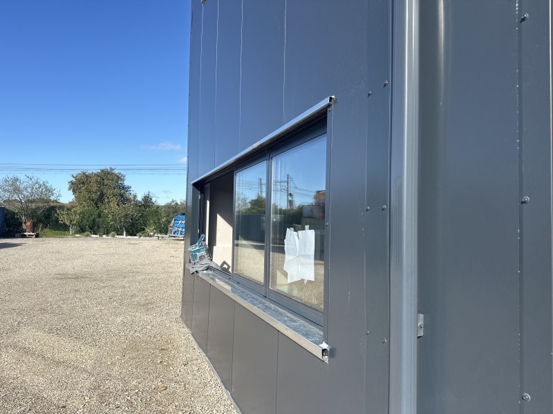  Où trouver une entreprise plaste, afin de déposer du faux Placot sur 1000 m² à Montpellier 