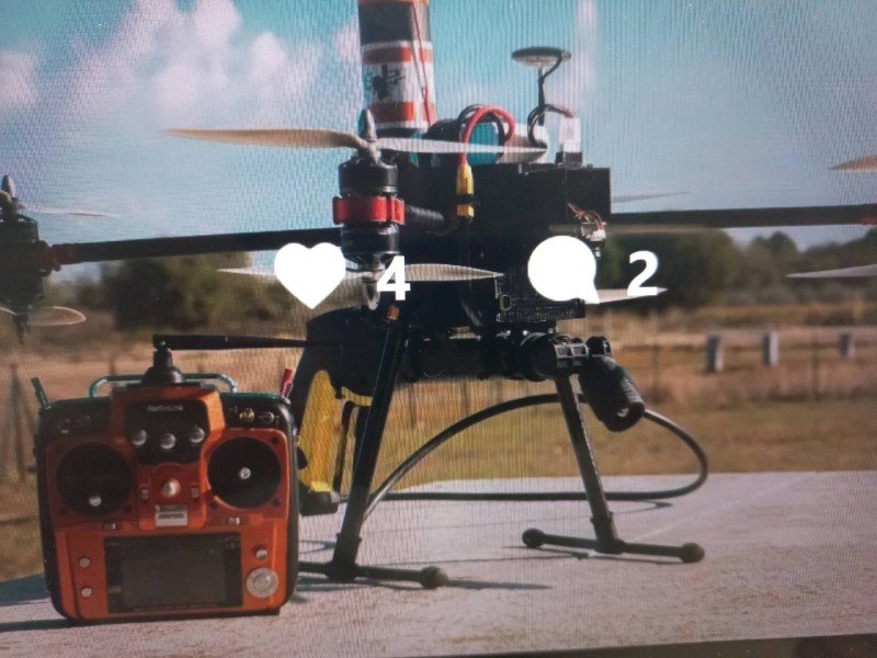 Ravalement et rénovation de façade de type bardage d'entrepôt sur Nîmes à côté d'Arles