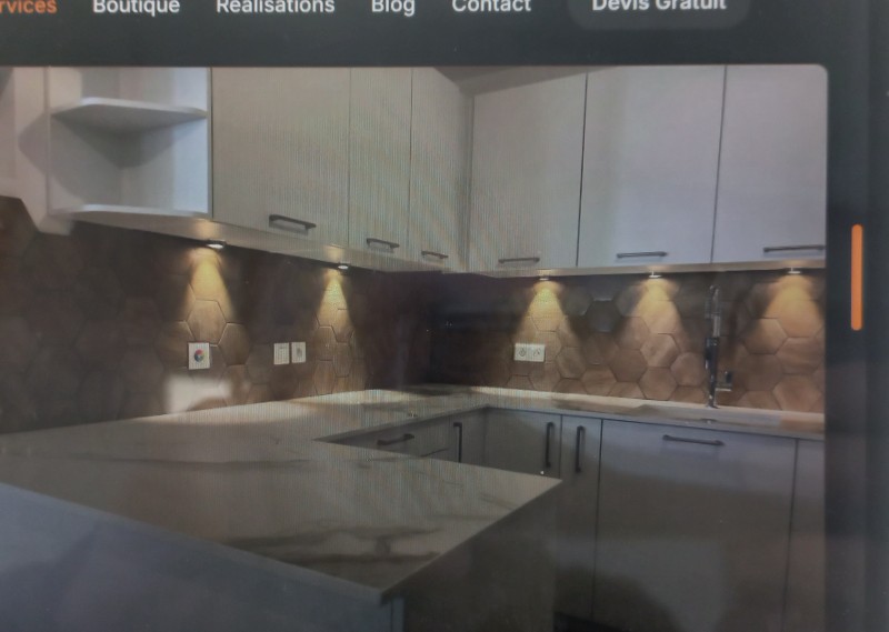 carreleur pour pose de carrelage et faïence dans une salle de bain à Saint-Jean-de-Védas proche de Fabrègues