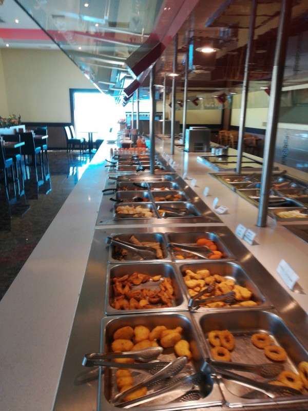 Où organiser un repas de groupe pour entreprise avec buffet à volonté asiatique sur Lunel à côté de Sommières ?