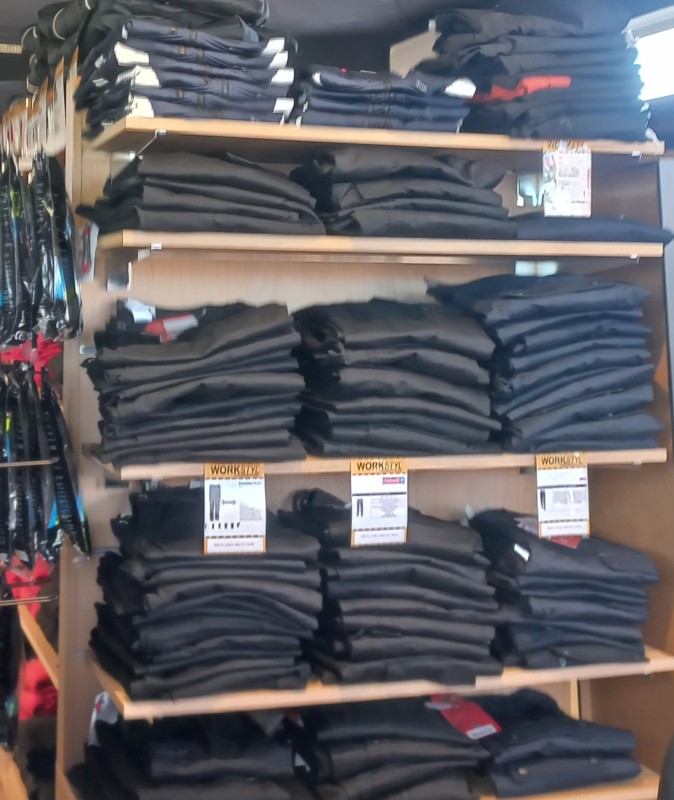 magasin pour vêtements de travail et professionnel pour homme sur Privas proche d'Aubenas