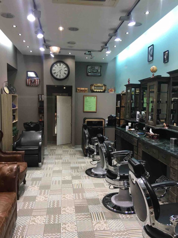 Barbier coiffeur pour homme Marseille Centre ville République Le Barbier de Marseille