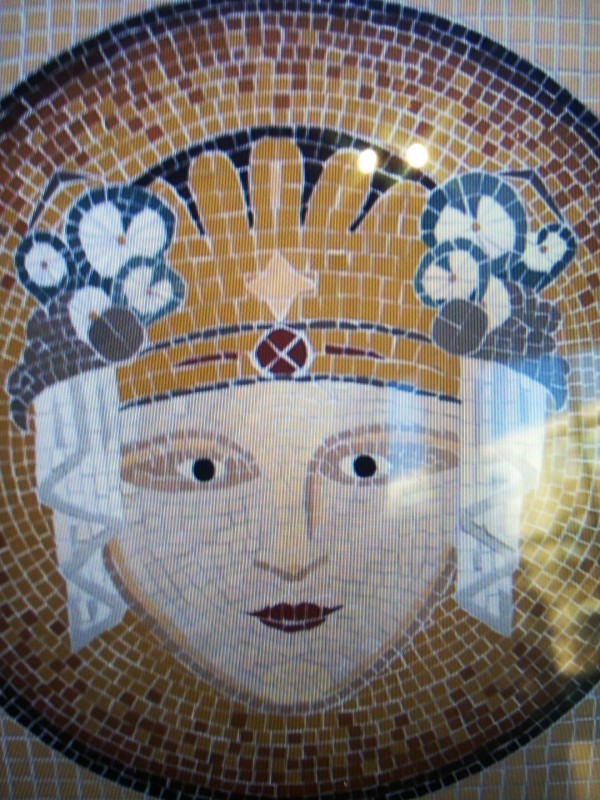 Restauration d'un sol en mosaïque d'une surface de 100 mètres carrés dans un mas à Arles dans les Bouches-du-Rhône