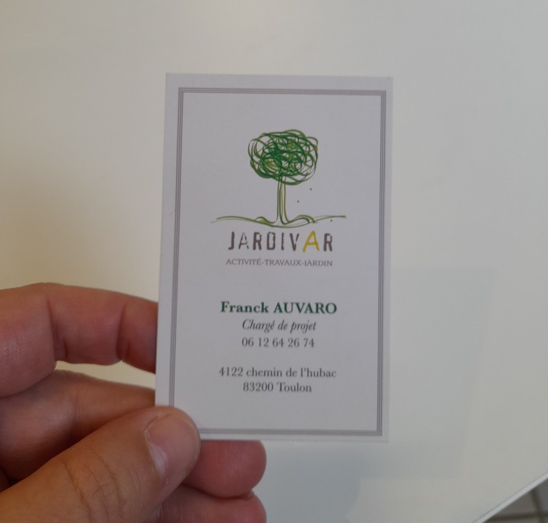 paysagiste pour la création d´une terrasse suspendue en bois exotique à la garde proche de toulon