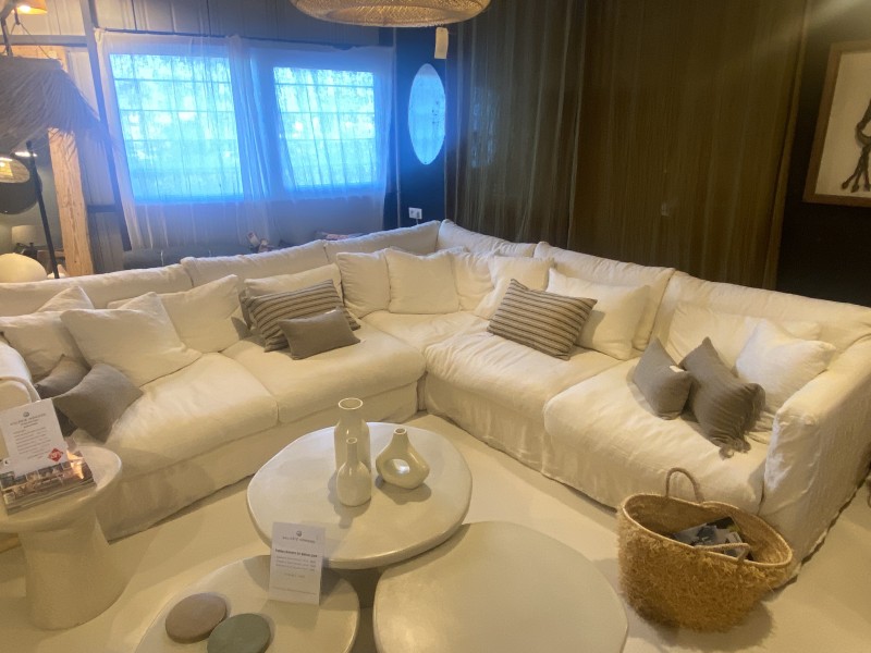  Vente de canapé haut-de-gamme blanc en lin en promo à Montpellier 34