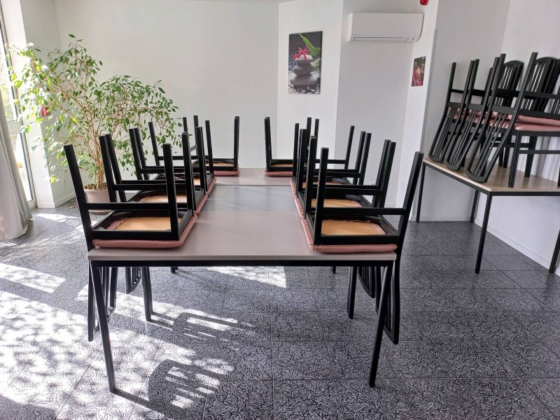 ou organiser un séminaire d'entreprise dans un hotel restaurant pour 15 personnes sur Clermont L'Hérault à coté de Béziers