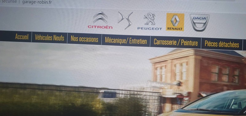 Où trouver un garage pétia liste de la carrosserie pour une réparation est un débosselage à Commercy proche de Nancy