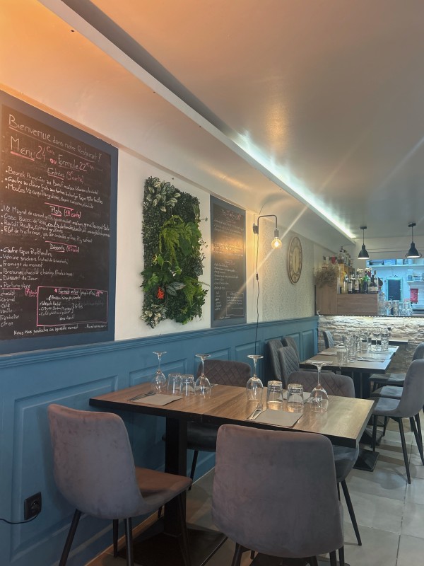  Meilleur restaurant pour bien manger, Aigues-Mortes, proche de Montpellier 