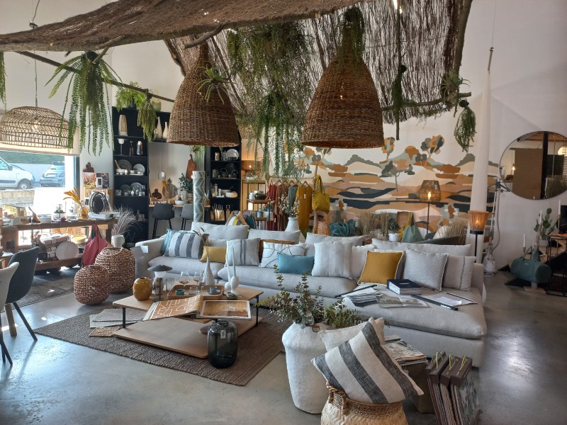 magasin de mobilier et d'accessoires de décoration service décorateur intérieur à Uzès proche d'Alès 