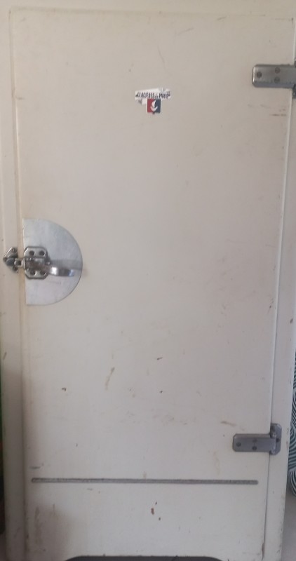 installation et mise en norme d'un WC pour personne à mobilité réduite sur vergeze à côté de Gallargues-le-Montueux