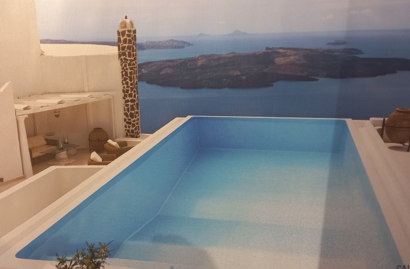 vente et installation d'une piscine à coque polyester avec plage intégrée sur Arles proche Saint-Rémy-de-Provence