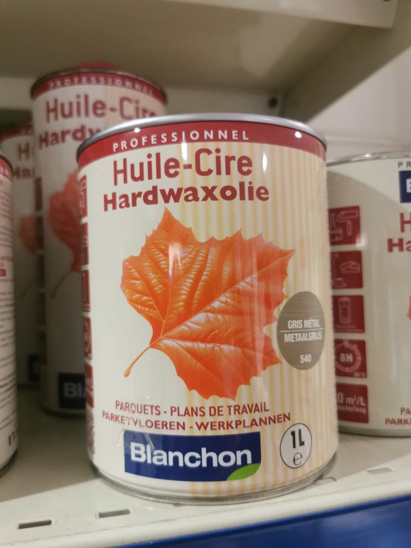 nouvelle huile cire pour plan de travail à découvrir chez Brico bois à Agde