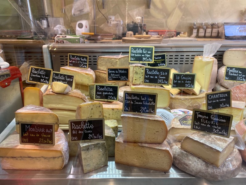  Où trouver un plateau de fromage à raclette sur Agde proche de Montpellier dans l’Hérault 