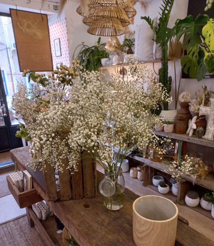 trouver un fleuriste pour animer une soirée de mariage à proximité d'Avignon