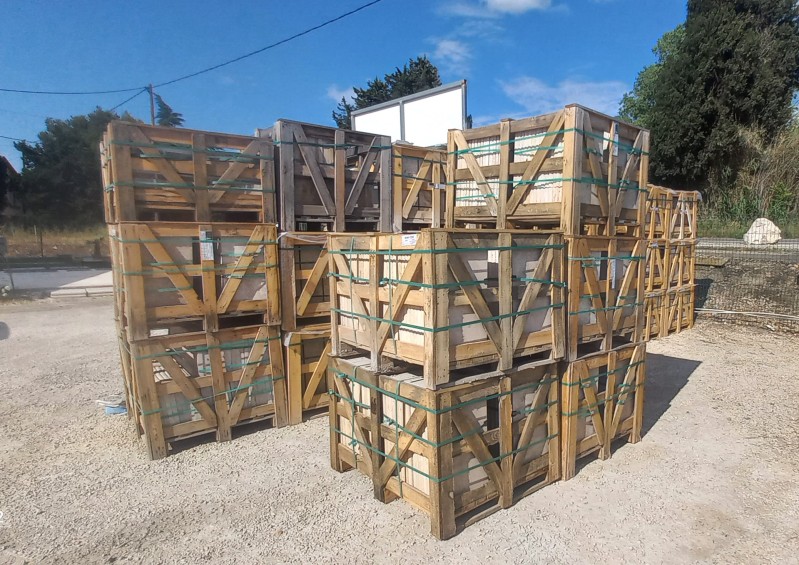 grossiste pour vente de carrelage et de pierre naturelle pour les magasins de bricolage sur Paris et Lyon