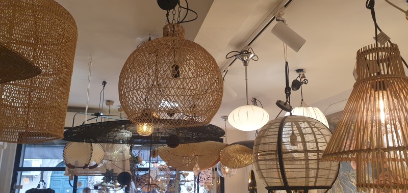 Acheter un plafonnier en osier à Montpellier proche comédie
