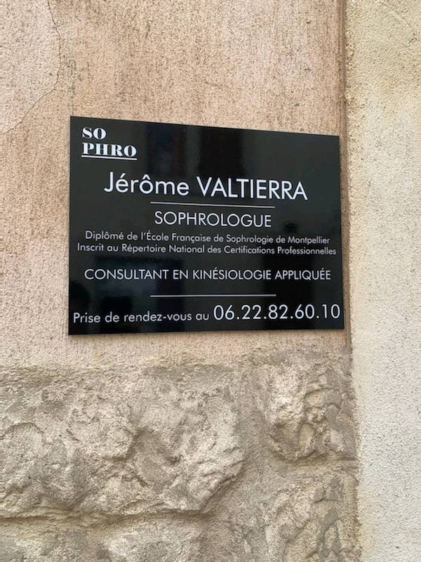 Où trouver un sophrologue vers Poussan proche de Montpellier dans l'Hérault?