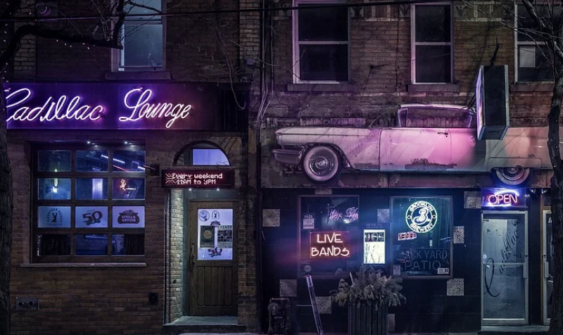 Création de signalétique intérieur et extérieur à Nîmes