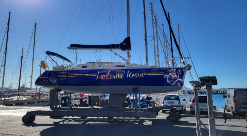Entreprise de covering pour intérieur et extérieur de bateau à Cassis près de Marseille