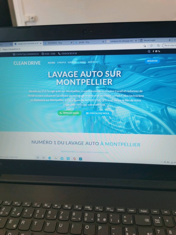 Réalisation de nettoyage d'un véhicule BMW intérieur extérieur pour un client à Montpellier Odysseum