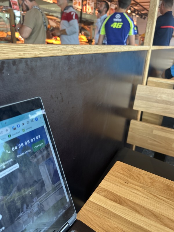  Aménagement d’une pergola en bois à Béziers dans l’Hérault 