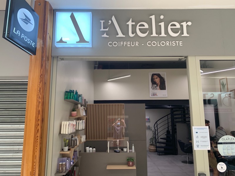 Où trouver un coiffeur qui fait des couleurs de mèche à Avignon dans le Vaucluse