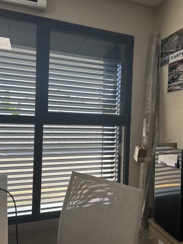  pause d’un portail à Beziers 